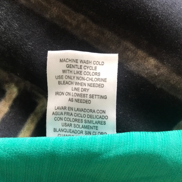 heartsoul cap sleeve fitted tee - Picture 4 of 4